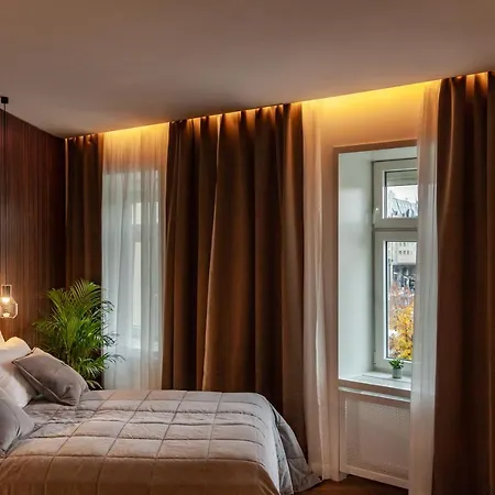 Hotel Eye Luxury Suites