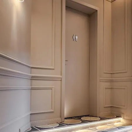 Eye Luxury Suites فندق بودابست